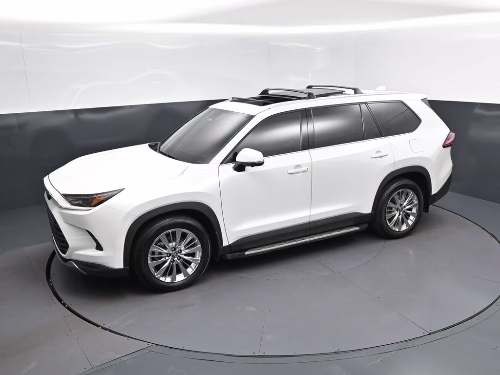 2025 Pearl Toyota Grand Highlander Platinum AWD SUV