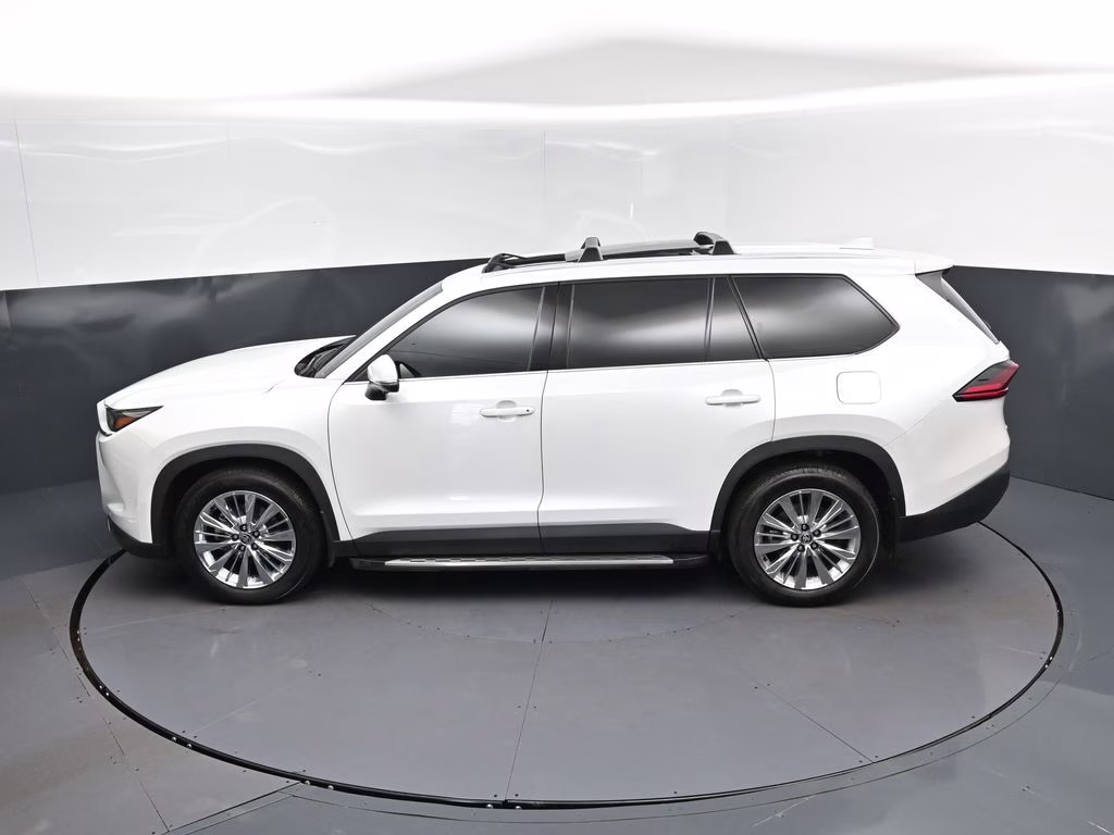2025 Pearl Toyota Grand Highlander Platinum AWD SUV