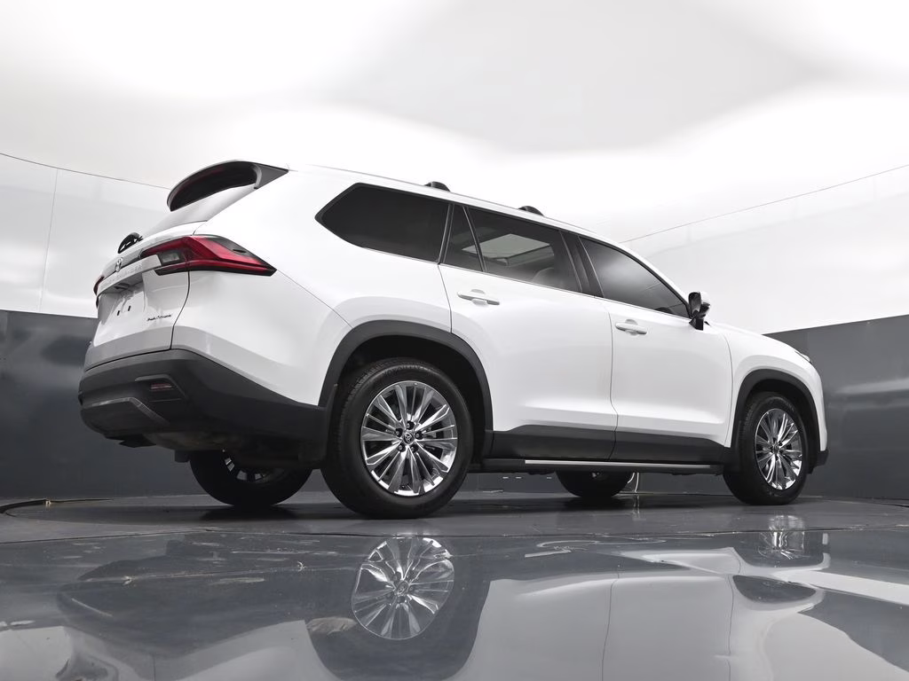 2025 Pearl Toyota Grand Highlander Platinum AWD SUV