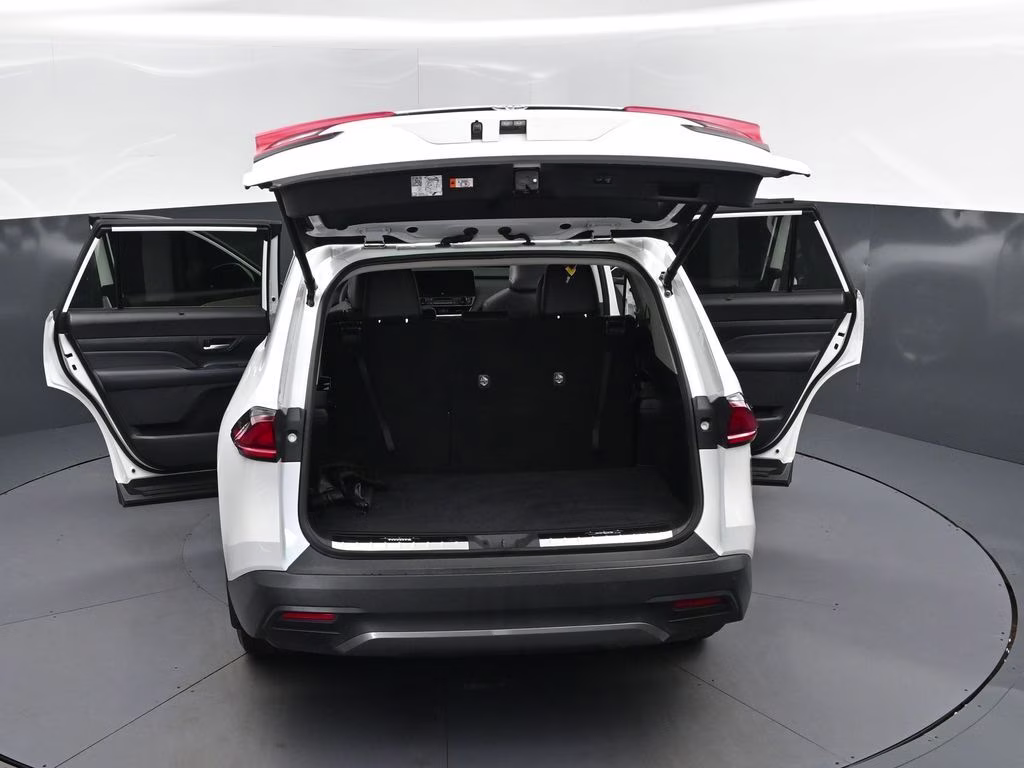 2025 Pearl Toyota Grand Highlander Platinum AWD SUV
