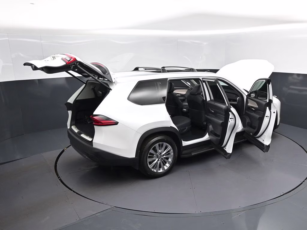 2025 Pearl Toyota Grand Highlander Platinum AWD SUV