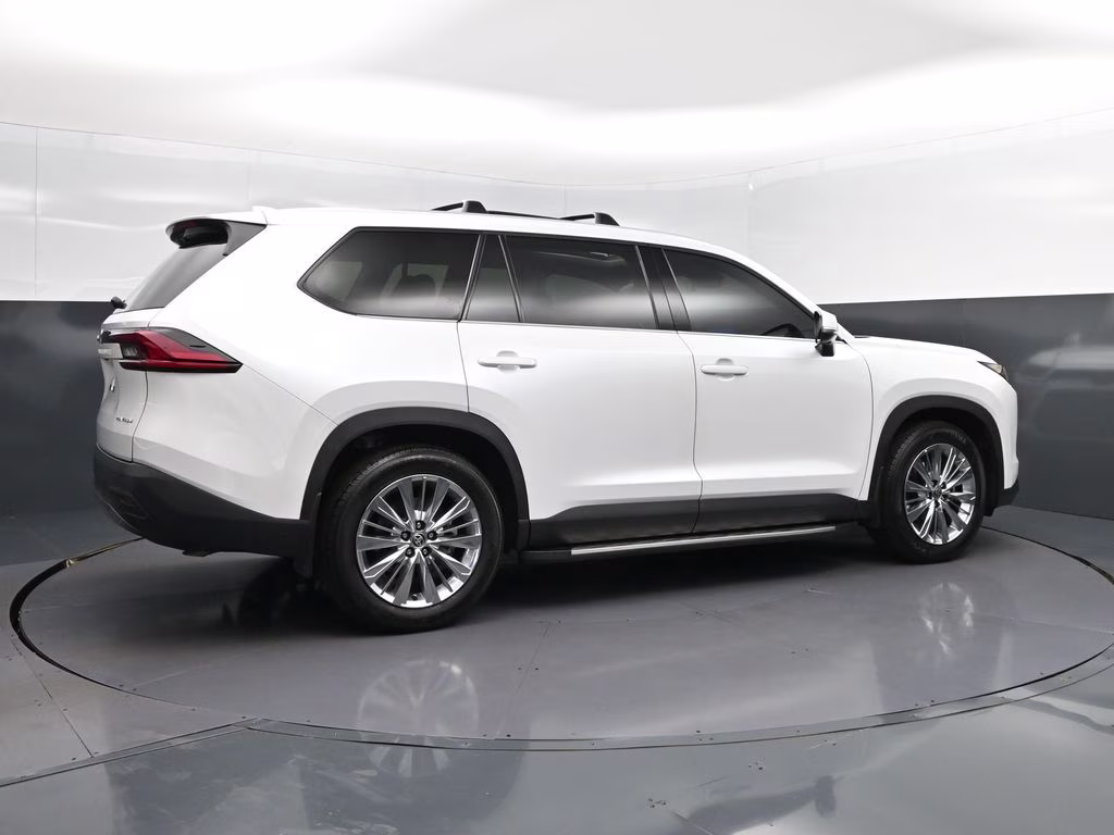 2025 Pearl Toyota Grand Highlander Platinum AWD SUV