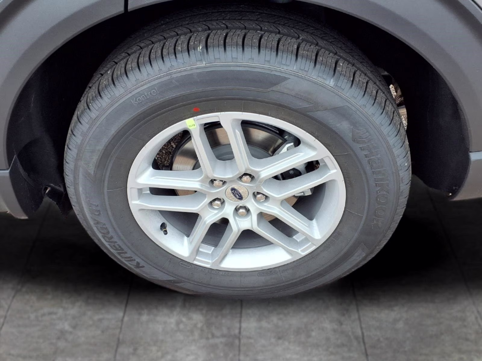 2026 Gray Ford Explorer Active RWD SUV