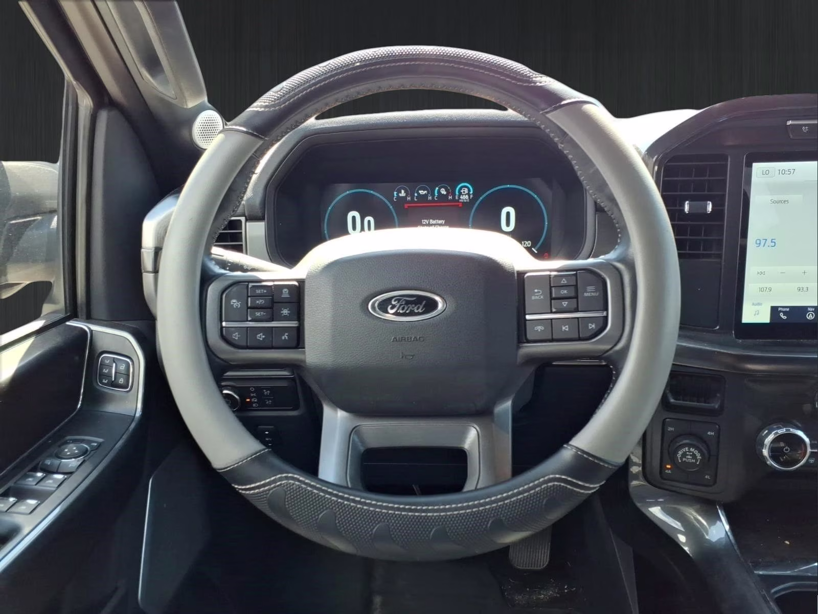 2022 Gray Metallic Ford F-150 Lariat 4X4 Truck