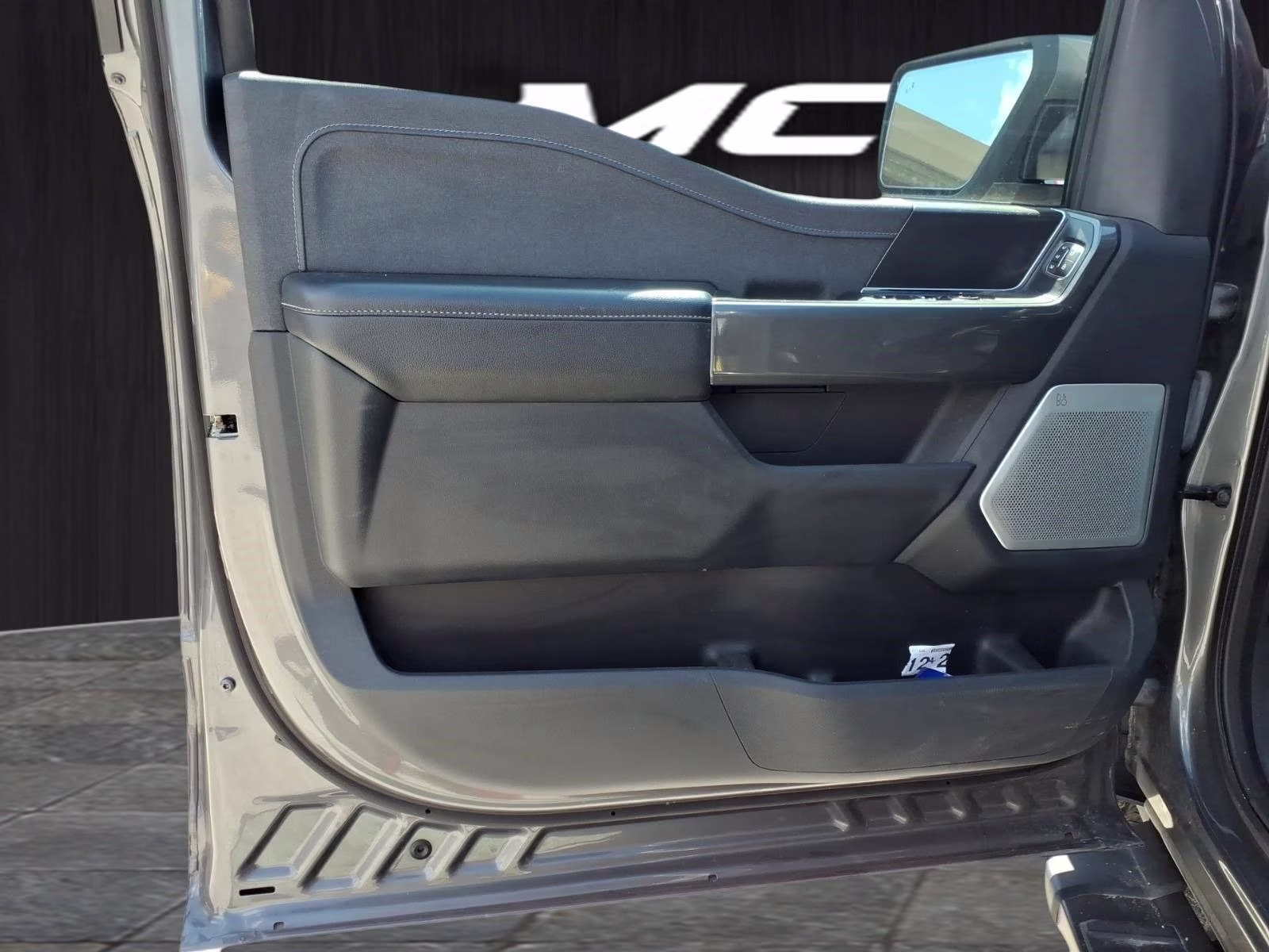 2022 Gray Metallic Ford F-150 Lariat 4X4 Truck