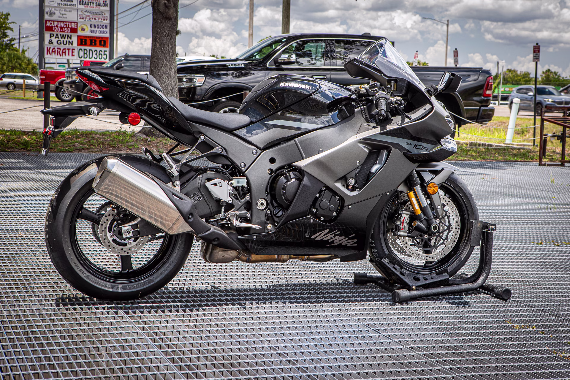 2026 Gray Kawasaki Ninja ZX 10r Motorcycle