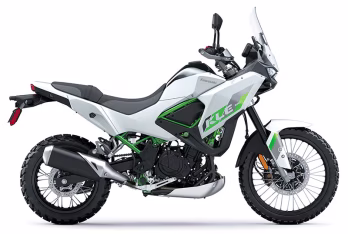 2026 Pearl Blizzard White Kawasaki KLE500 SE ABS SE Motorcycle