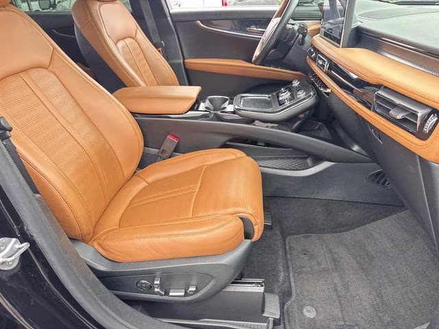 2023 Black Metallic Lincoln Nautilus Black Label AWD SUV