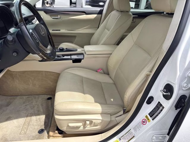 2014 Starfire Pearl Lexus ES 350 FWD Sedan