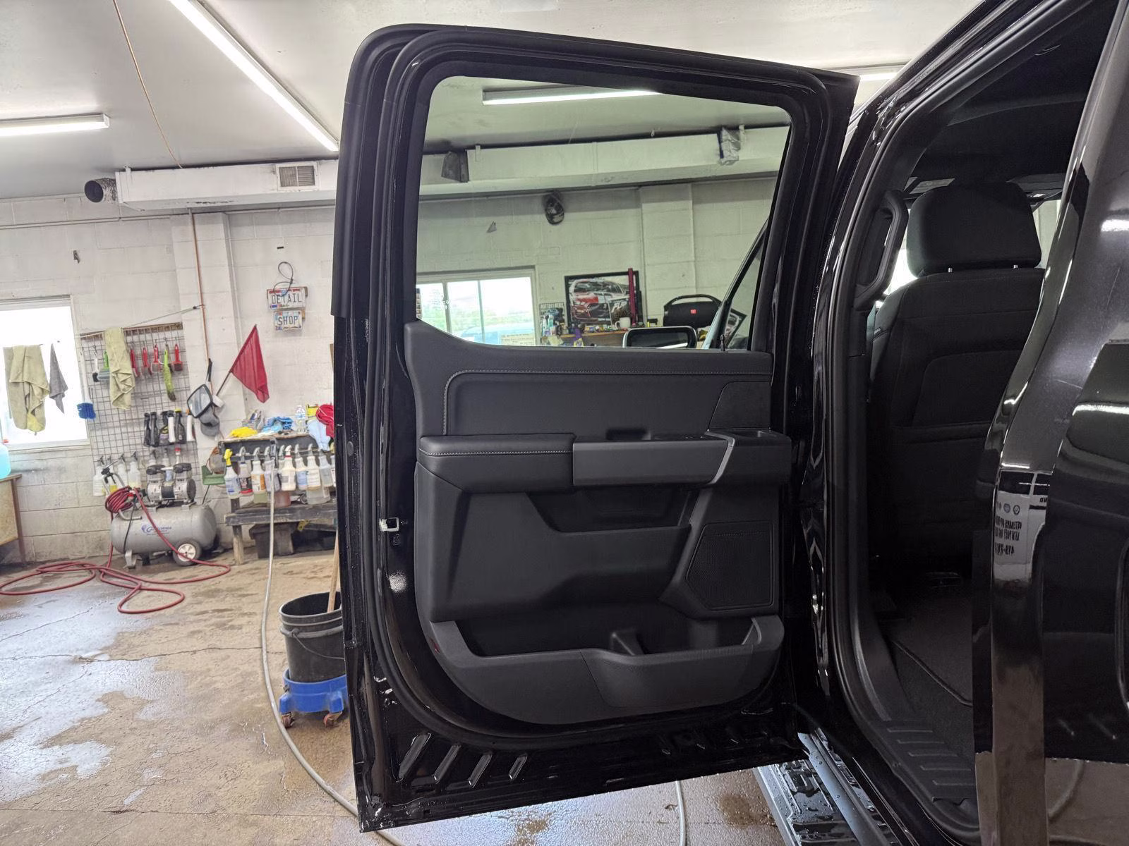 2026 Agate Black Metallic Ford F-150 XLT 4X4 Truck
