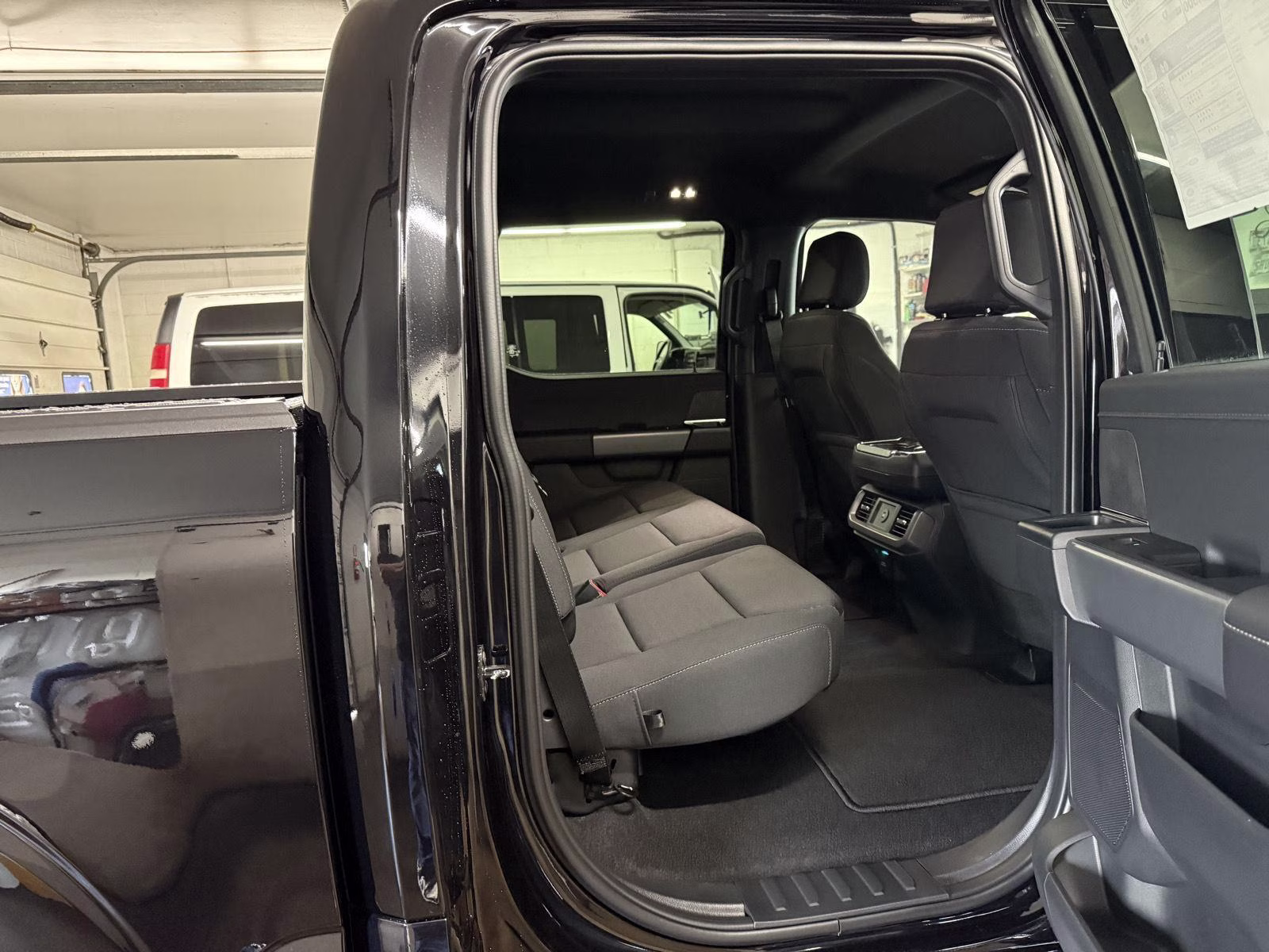 2026 Agate Black Metallic Ford F-150 XLT 4X4 Truck