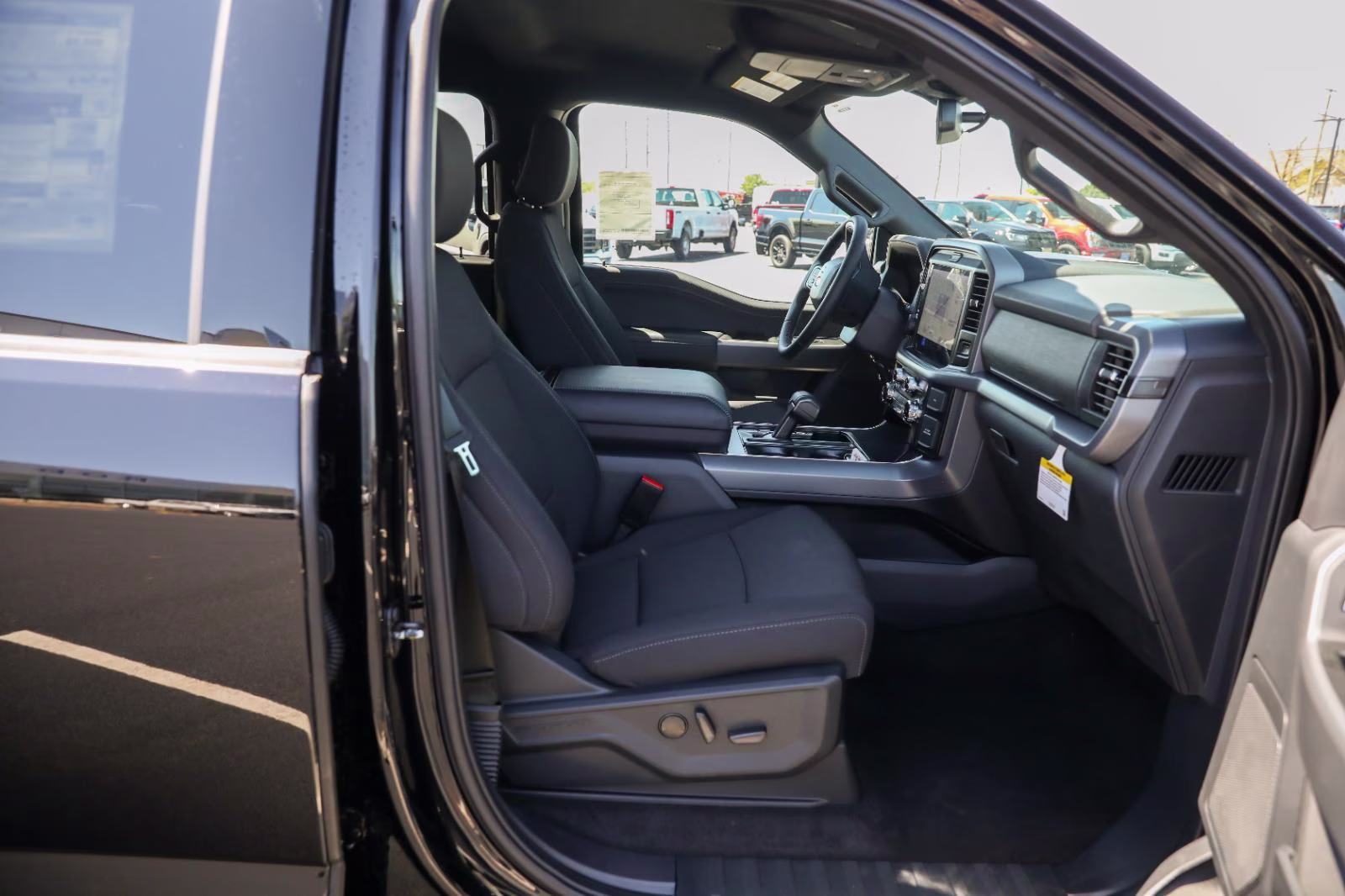 2026 Agate Black Metallic Ford F-150 XLT 4X4 Truck