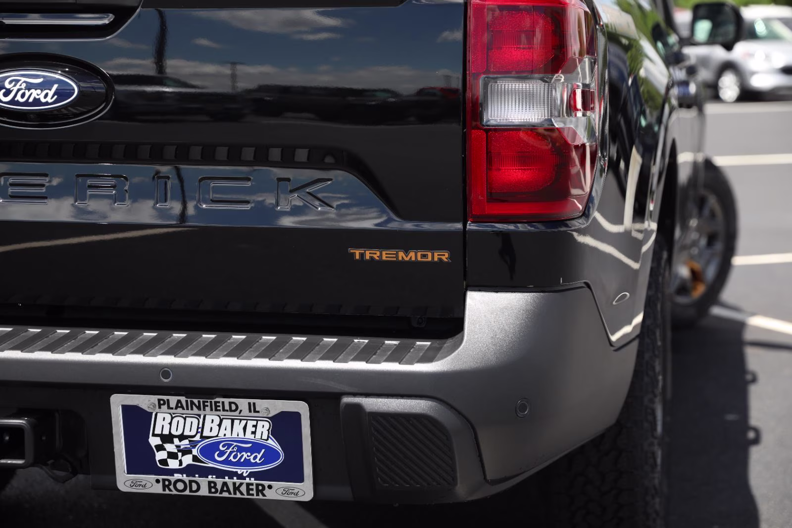 2026 Shadow Black Ford Maverick Tremor AWD Truck