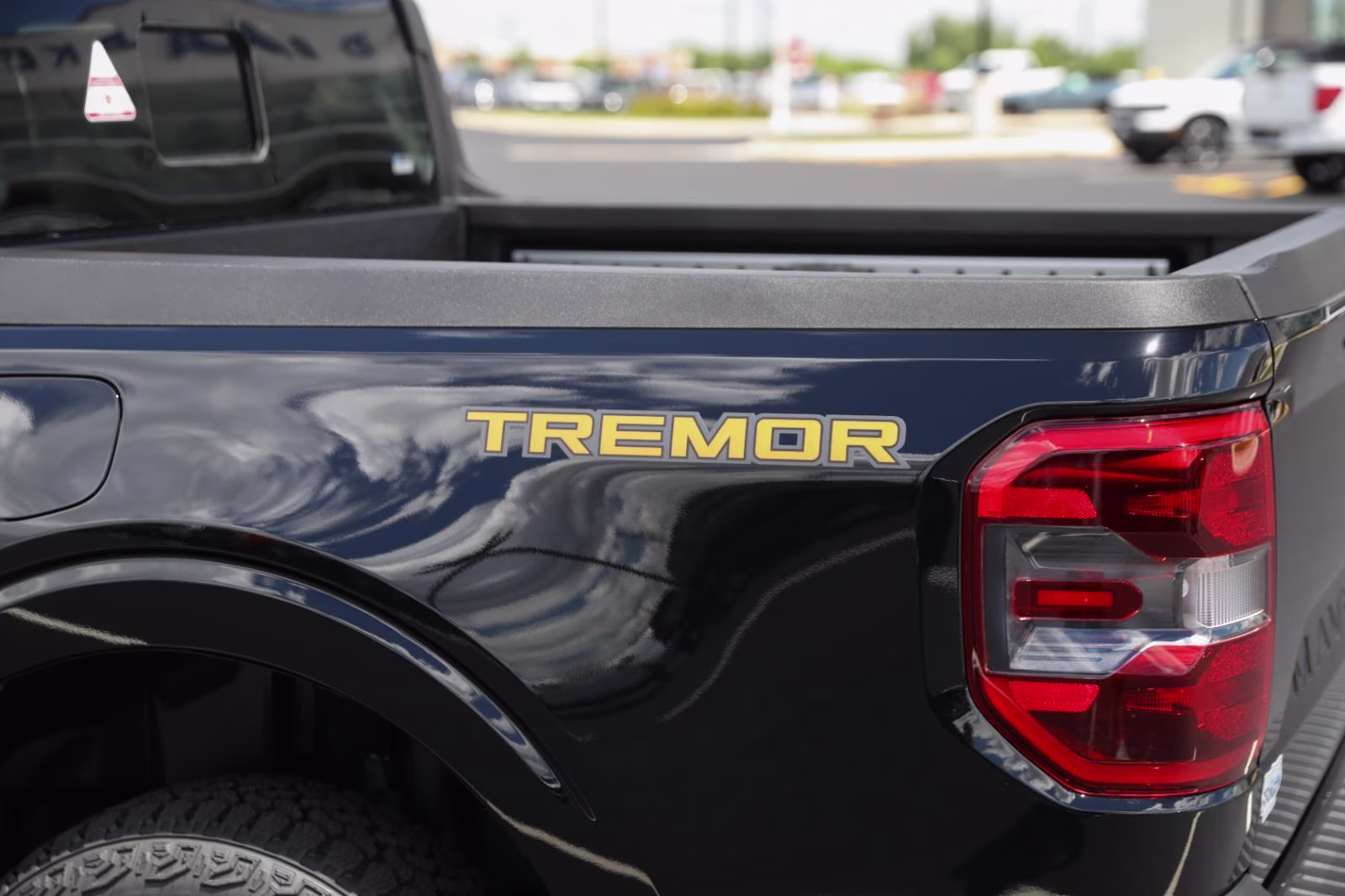 2026 Shadow Black Ford Maverick Tremor AWD Truck