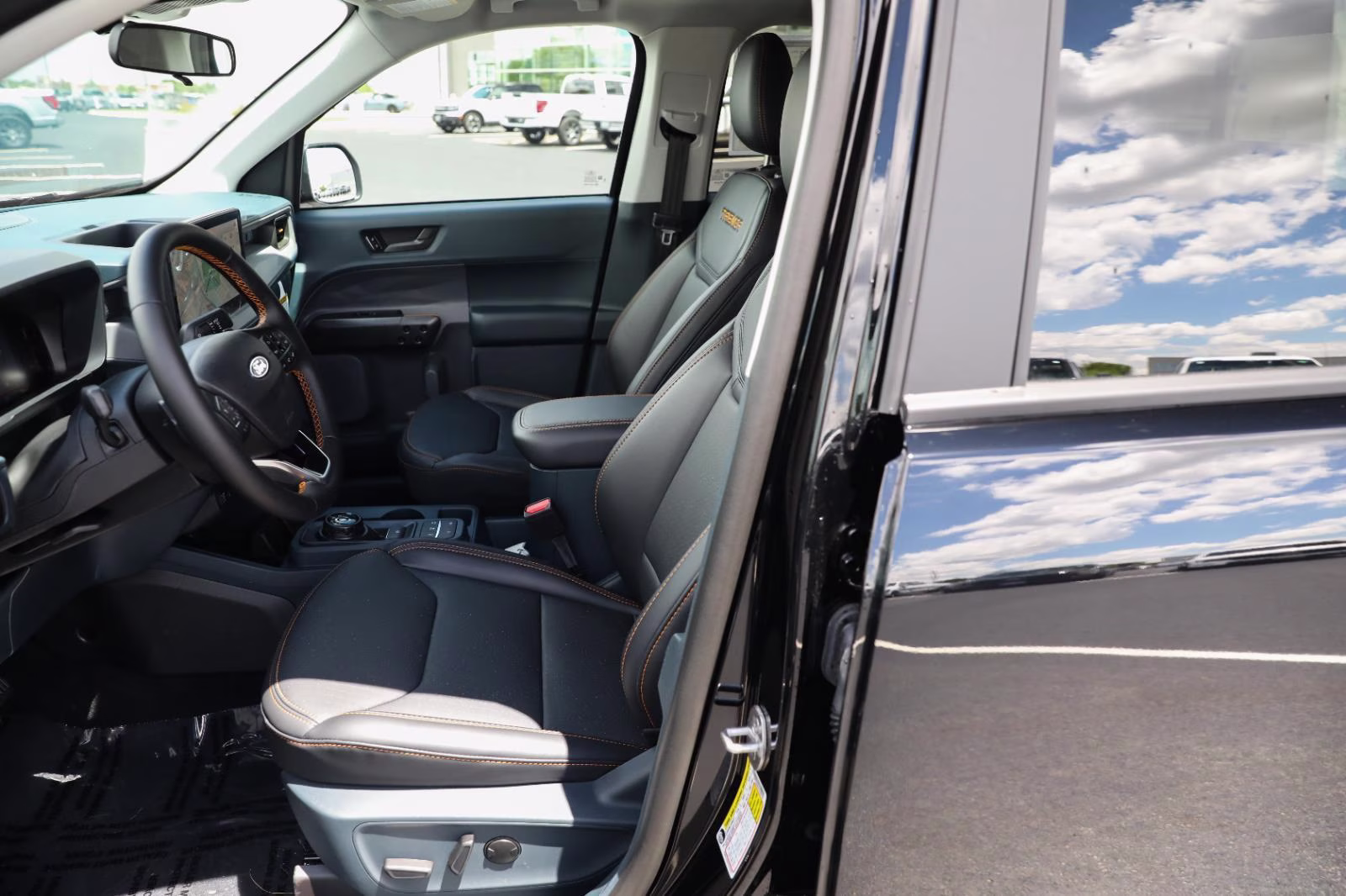 2026 Shadow Black Ford Maverick Tremor AWD Truck