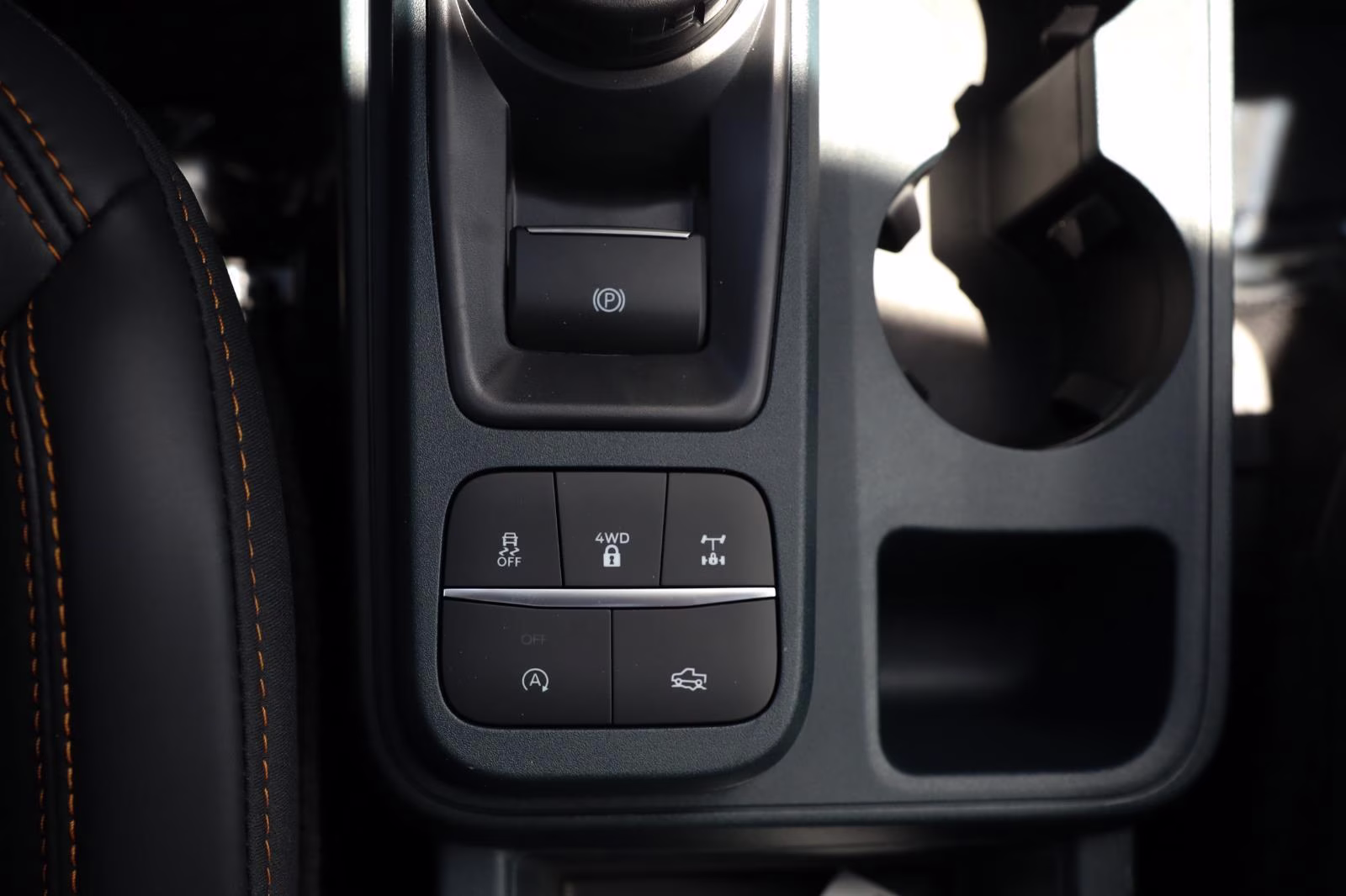 2026 Shadow Black Ford Maverick Tremor AWD Truck