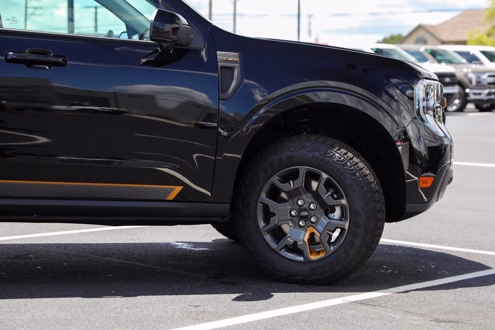 2026 Shadow Black Ford Maverick Tremor AWD Truck