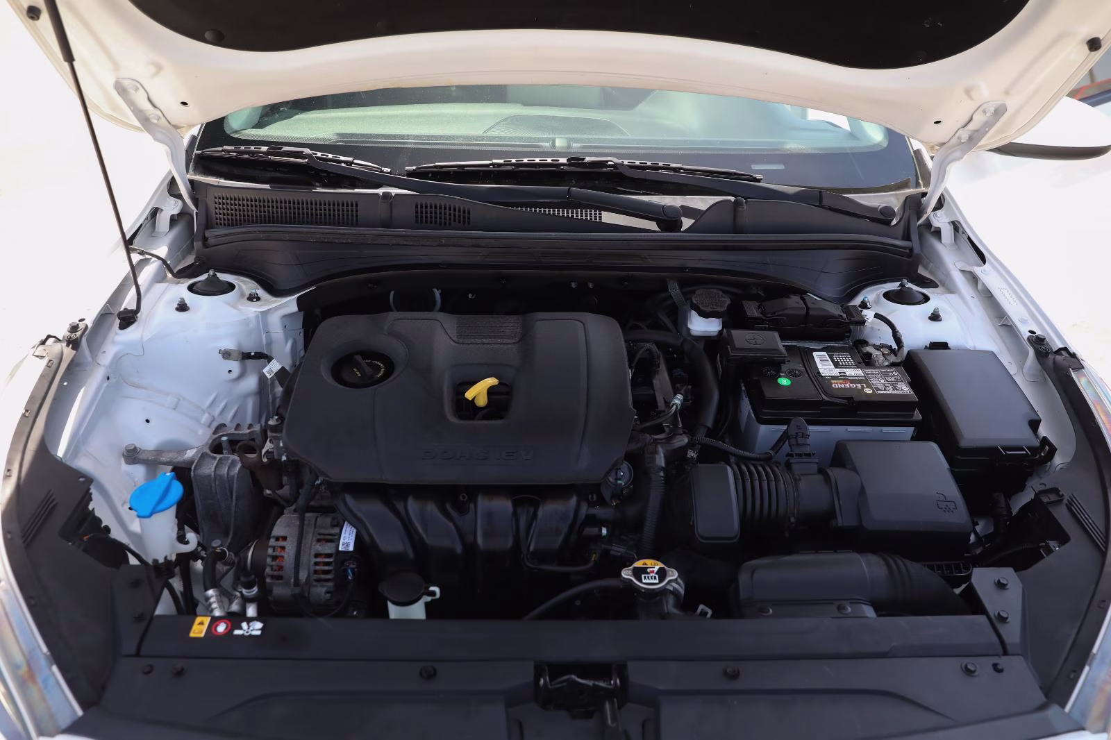 2020 Clear White Kia Forte FE FWD Sedan