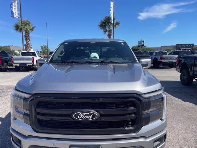 2025 Silver Metallic Ford F-150 Lariat 4X4 Truck
