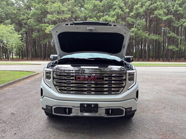 2025 White Frost Tricoat GMC Sierra 1500 Denali 4X4 Truck