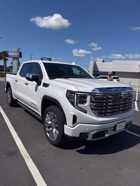 2025 White Frost Tricoat GMC Sierra 1500 Denali 4X4 Truck