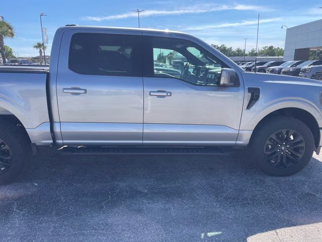 2025 Silver Metallic Ford F-150 Lariat 4X4 Truck