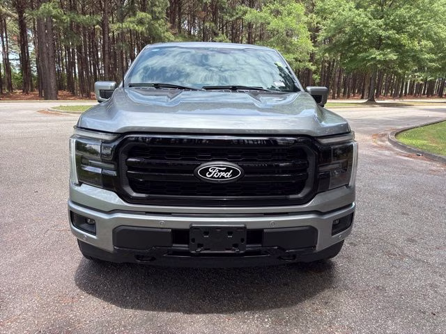 2025 Silver Metallic Ford F-150 Lariat 4X4 Truck