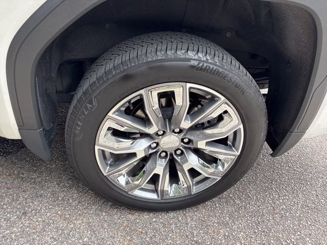 2025 White Frost Tricoat GMC Sierra 1500 Denali 4X4 Truck