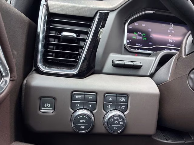 2025 White Frost Tricoat GMC Sierra 1500 Denali 4X4 Truck