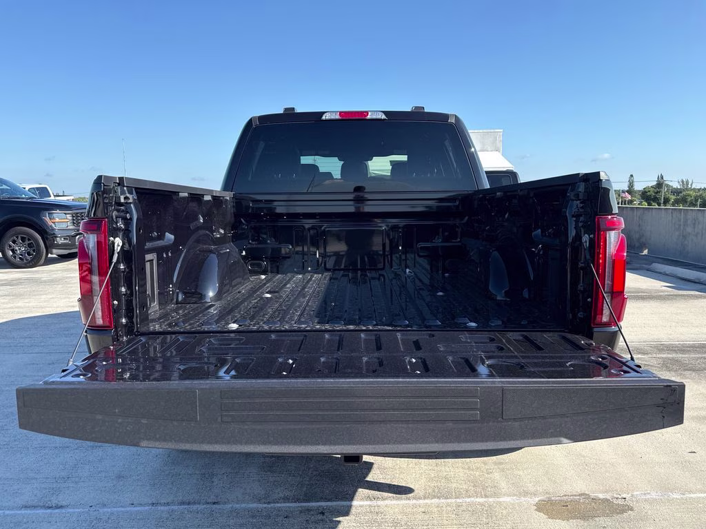 2026 Agate Black Metallic Ford F-150 Lariat RWD Truck