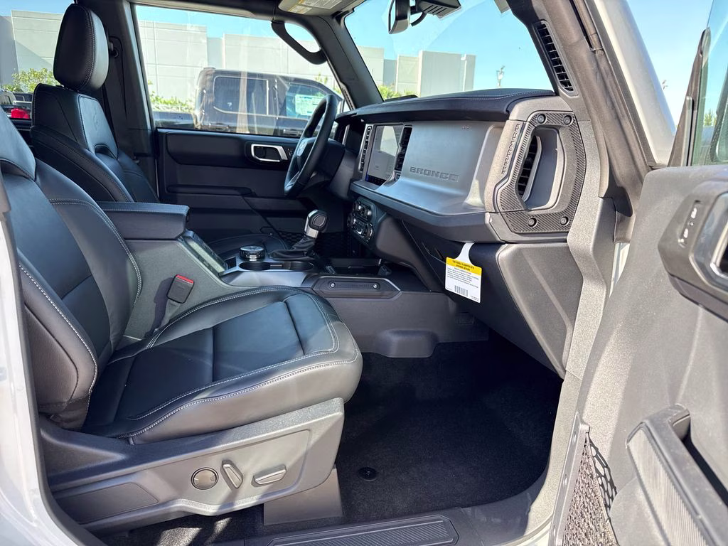 2026 Ford Bronco Outer Banks 4X4 SUV