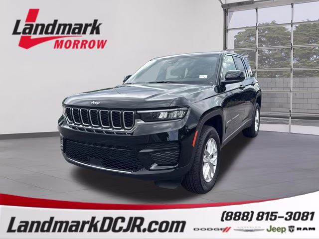 2026 Diamond Black Crystal Pearlcoat Jeep Grand Cherokee Laredo X RWD SUV