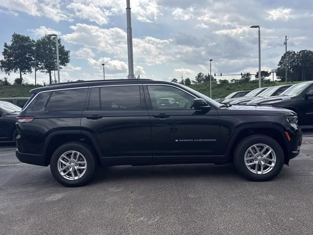 2026 Diamond Black Crystal Pearlcoat Jeep Grand Cherokee L Laredo X RWD SUV