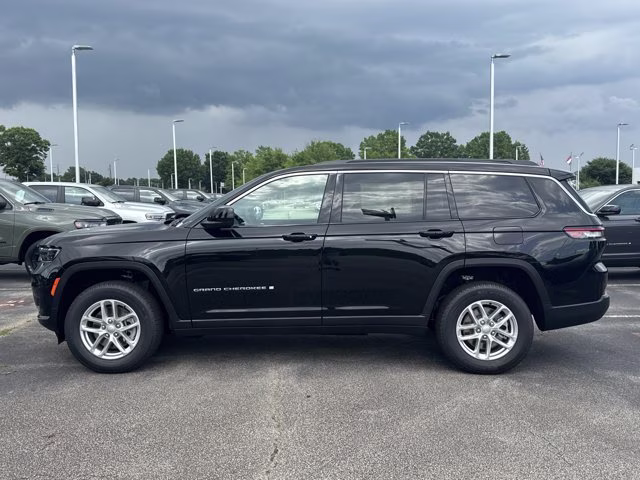2026 Diamond Black Crystal Pearlcoat Jeep Grand Cherokee L Laredo X RWD SUV