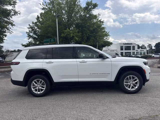 2026 Bright White Clearcoat Jeep Grand Cherokee L Laredo X RWD SUV