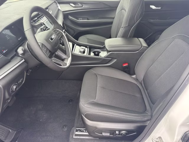 2026 Bright White Clearcoat Jeep Grand Cherokee L Laredo X RWD SUV