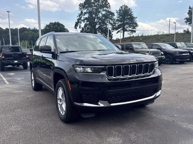 2026 Diamond Black Crystal Pearlcoat Jeep Grand Cherokee L Laredo X RWD SUV
