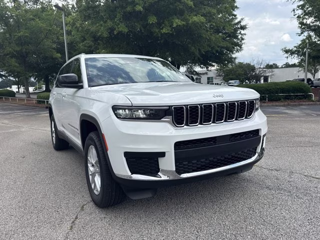 2026 Bright White Clearcoat Jeep Grand Cherokee L Laredo X RWD SUV