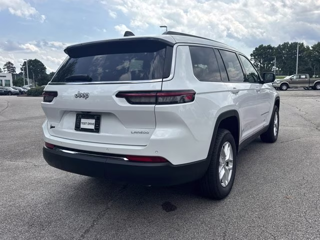 2026 Bright White Clearcoat Jeep Grand Cherokee L Laredo X RWD SUV