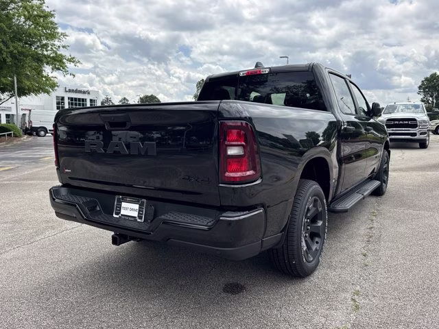 2026 Diamond Black Crystal Pearlcoat Ram 1500 Express 4X4 Truck
