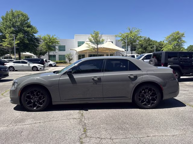 2019 Ceramic Grey Clearcoat Chrysler 300 Touring RWD Sedan