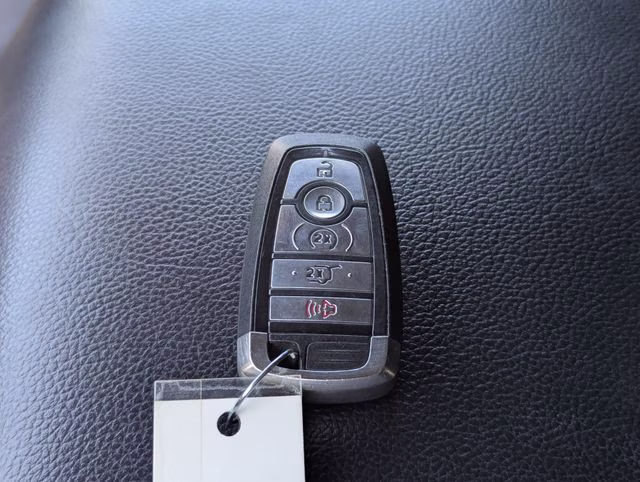 2019 Ingot Silver Metallic Ford Expedition Max XLT 4X4 SUV