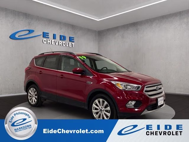 2019 Ruby Red Metallic Ford Escape SEL 4X4 SUV