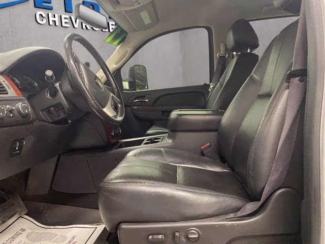 2011 Sheer Silver Metallic Chevrolet Silverado 2500HD LTZ 4X4 Truck