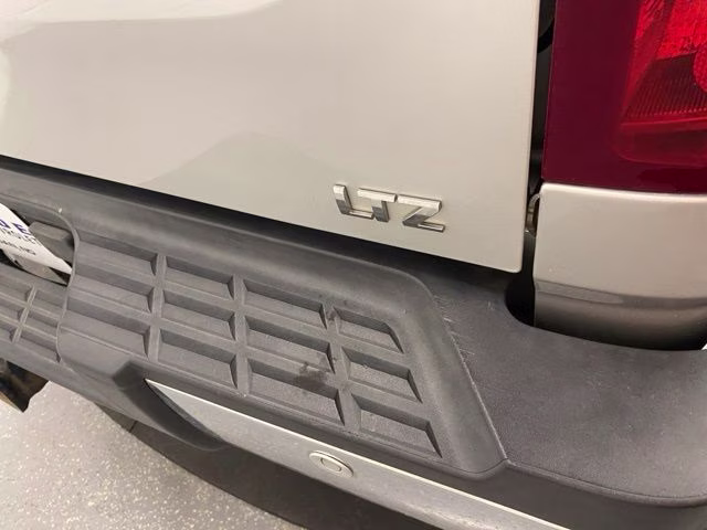 2011 Sheer Silver Metallic Chevrolet Silverado 2500HD LTZ 4X4 Truck