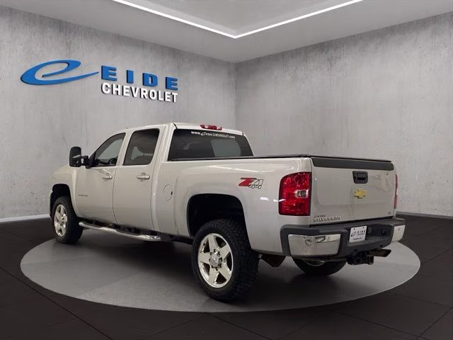 2011 Sheer Silver Metallic Chevrolet Silverado 2500HD LTZ 4X4 Truck