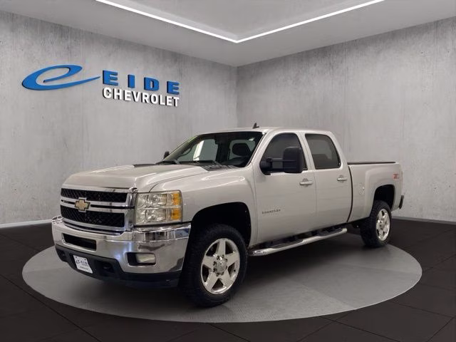 2011 Sheer Silver Metallic Chevrolet Silverado 2500HD LTZ 4X4 Truck
