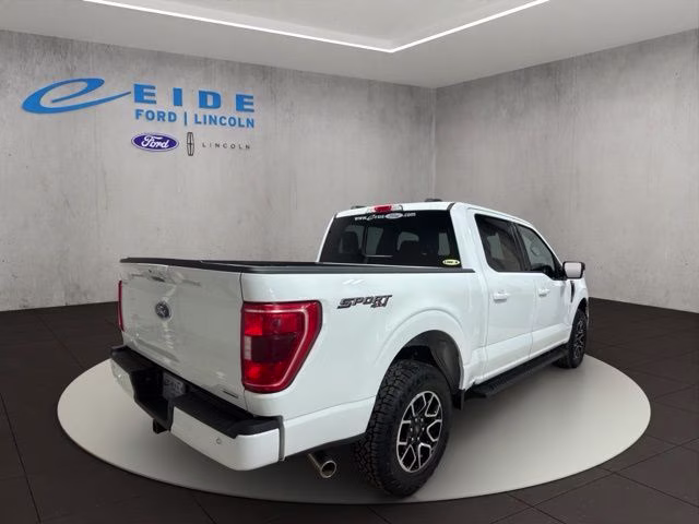 2023 Oxford White Ford F-150 XLT 4X4 Truck