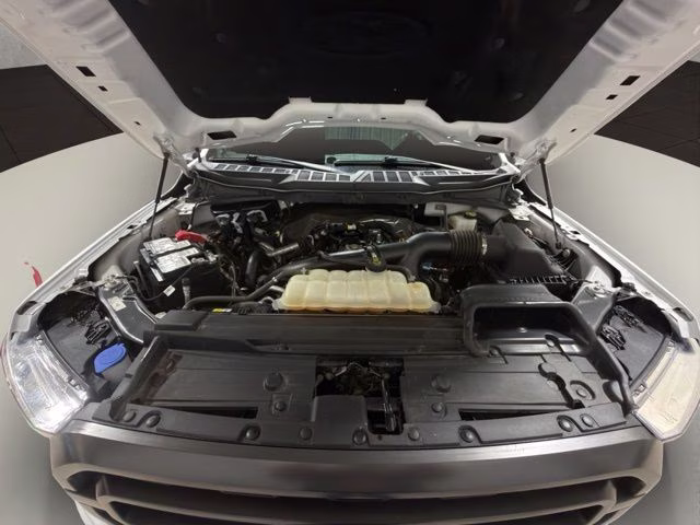 2023 Oxford White Ford F-150 XLT 4X4 Truck