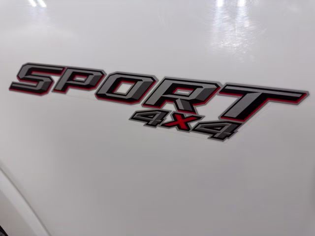 2023 Oxford White Ford F-150 XLT 4X4 Truck